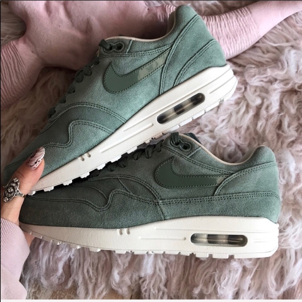NWT Nike ID Air Max 1 Custom Premium - Picture 5 of 7